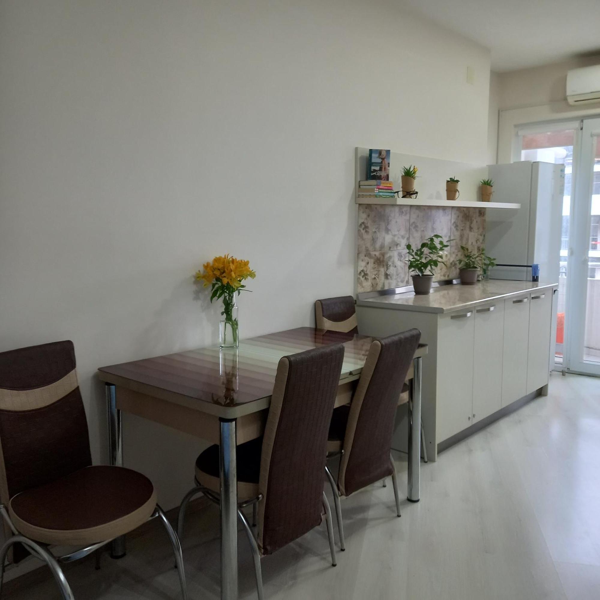 Amigo Apartment Batumi Exterior foto